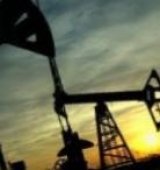 Нефть дешевеет в ожидании данных Минэнерго США по запасам